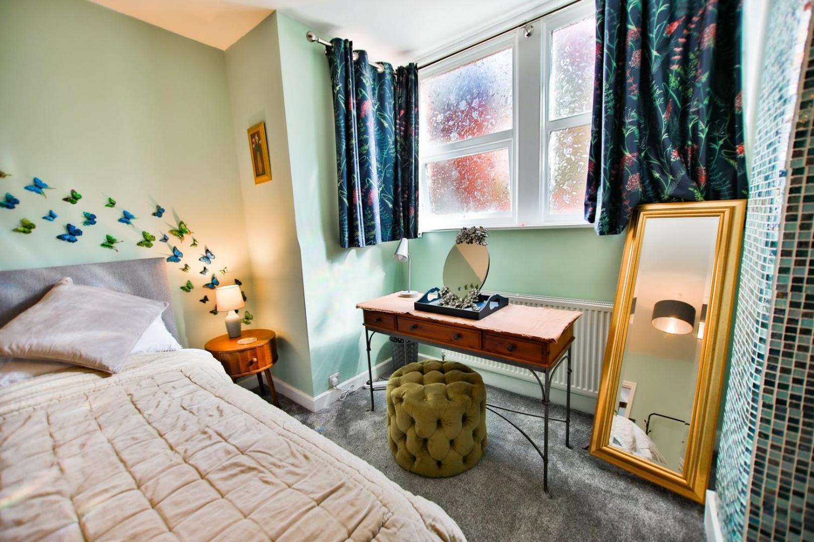 Welcome To Nelson'S Quarters Hastings Exteriér fotografie